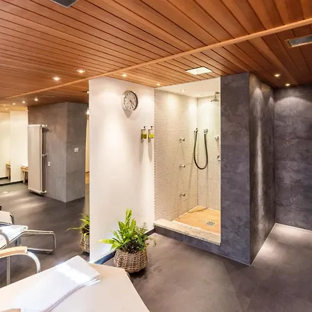 Hubertus 3*