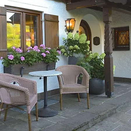 Hubertus Hotel 3*