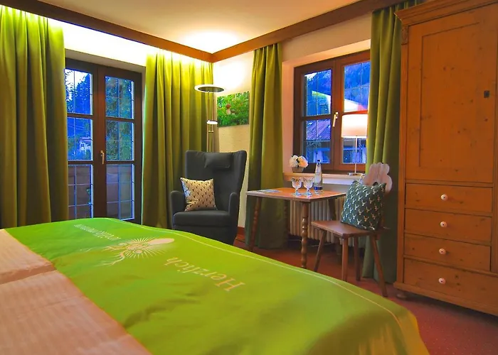 فندق Hubertus 3*