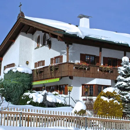 Hubertus Hotel 3*