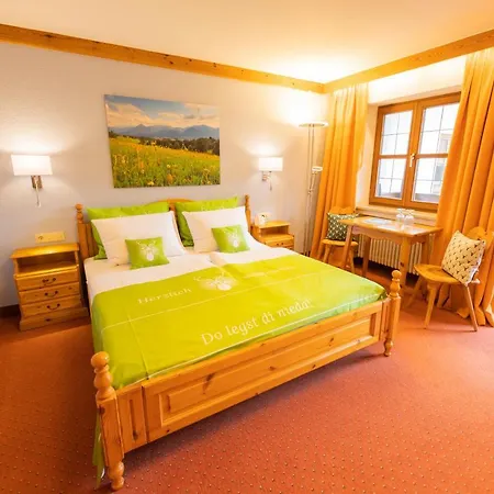 Hubertus 3*