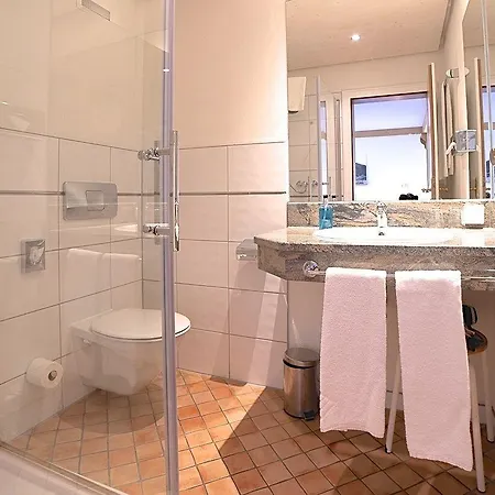 Hubertus Hotell 3*